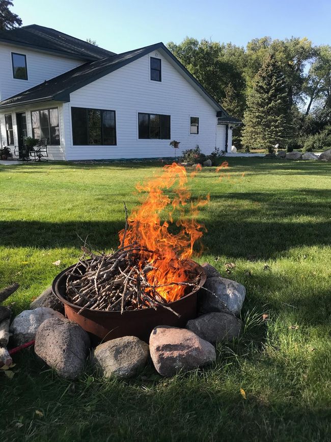 Fire pit area | Image 7