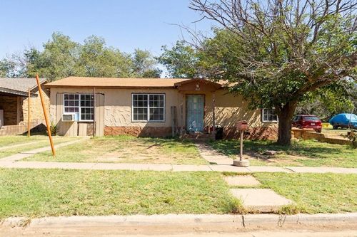502 N 10th St, Lamesa, TX, 79331-3708 | Card Image