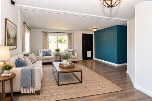 4511 W 9th Ave, Kennewick, WA, 99336 | Card Image