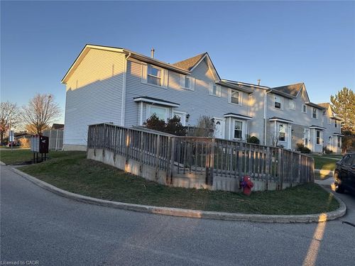 31-265 Williamsburg Rd, Kitchener, ON, N2E3H1 | Card Image