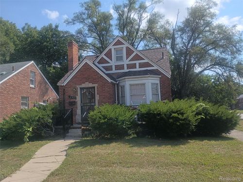 18200 Saint Marys St, Detroit, MI, 48235-3177 | Card Image