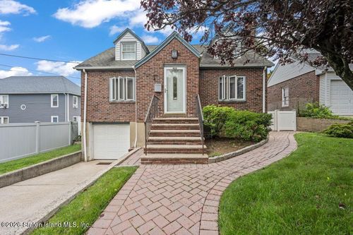 433 Sheffield St, Staten Island, NY, 10310-2050 | Card Image