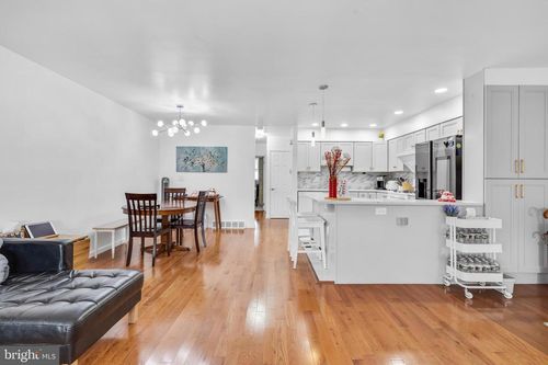 11932 Farwell Rd, PHILADELPHIA, PA, 19154-3419 | Card Image