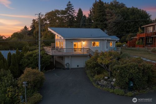 4372 Melcher Ave, Lummi Island, WA, 98262-8705 | Card Image