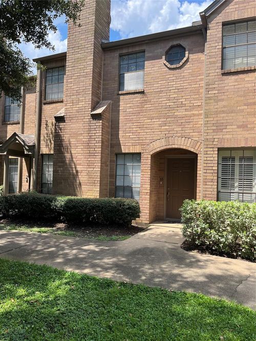 apt-65-3200 Bellefontaine St, Houston, TX, 77025-1412 | Card Image