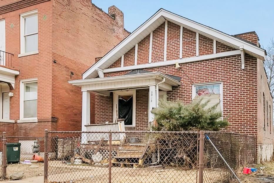 Labadie Ave, Saint Louis, MO 63120