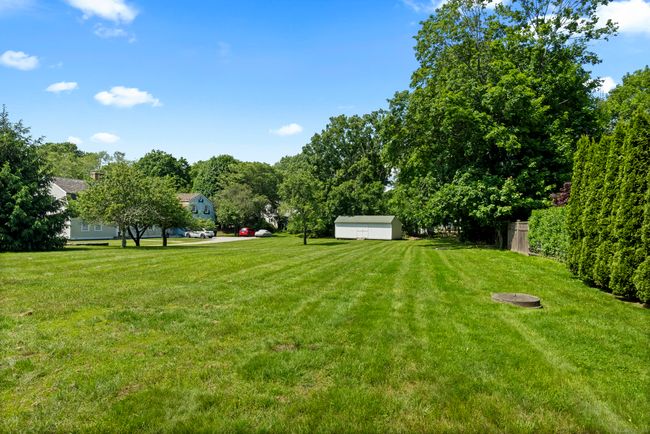 60 Lyme St, House other with 3 bedrooms, 3 bathrooms and 6 parking in Old Lyme CT | Image 10