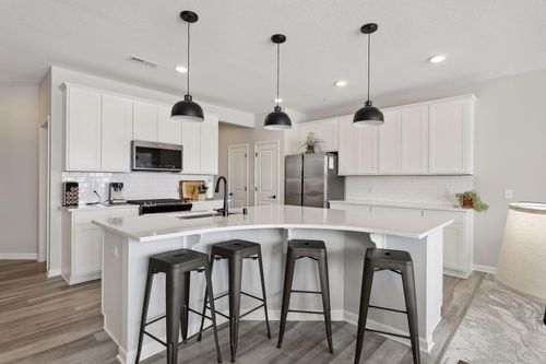 11311 Brookview Rd, Woodbury, MN, 55129-5535 | Card Image