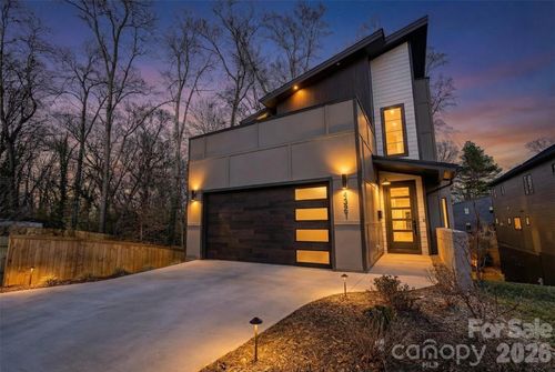 4321 Raney Way, Charlotte, NC, 28205-7251 | Card Image