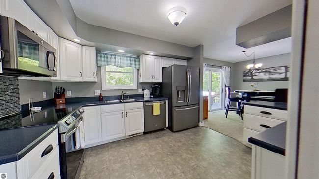 1069 El Camino Grande, House other with 4 bedrooms, 2 bathrooms and null parking in Lake Isabella MI | Image 23
