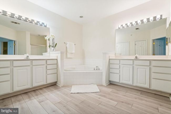 UNIT-421 - 2911 Deer Hollow Way, Condo with 3 bedrooms, 3 bathrooms and null parking in FAIRFAX VA | Image 24