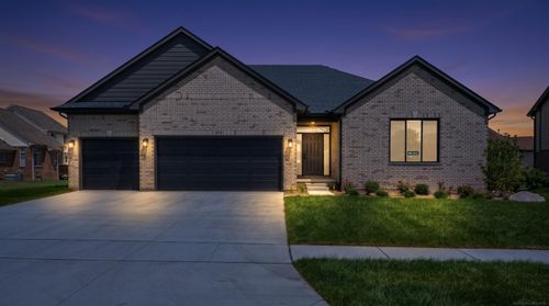 1073 Williamson Cir, Pontiac, MI, 48340-3314 | Card Image