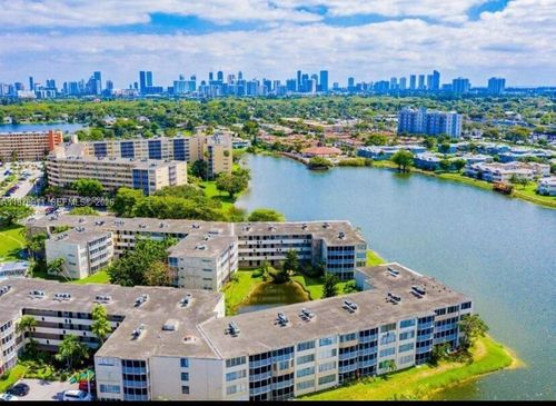 1-1690 Ne 191st St, Miami, FL, 33179-4103 | Card Image