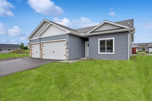 4840 Education Dr N, Hugo, MN, 55038-7503 | Card Image