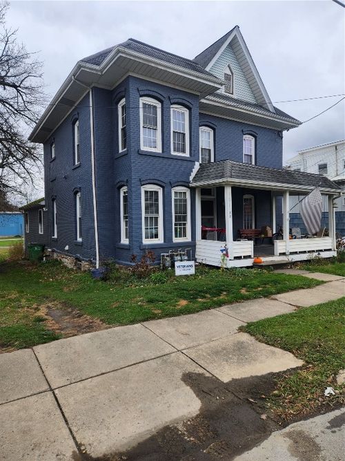 1108 Main St, Conneautville, PA, 16406-7242 | Card Image