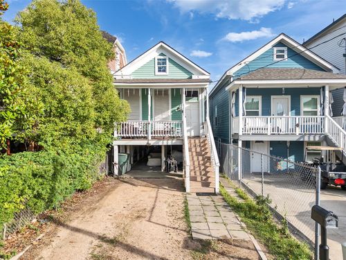 3529 Avenue M, Galveston, TX, 77550-4142 | Card Image