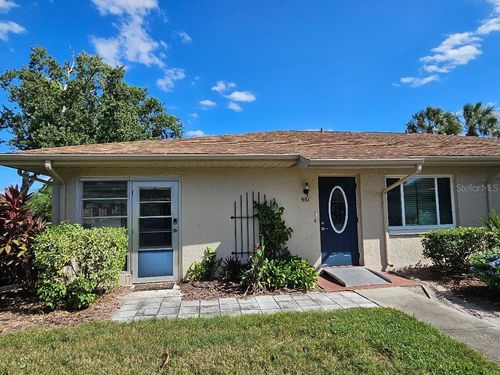 0-901 Hendon Ct, SUN CITY CENTER, FL, 33573-7363 | Card Image