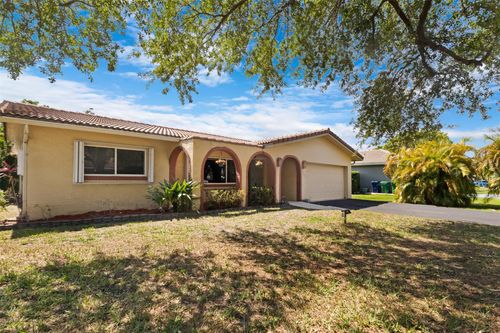 1922 Nw 85th Dr, Coral Springs, FL, 33071-6258 | Card Image