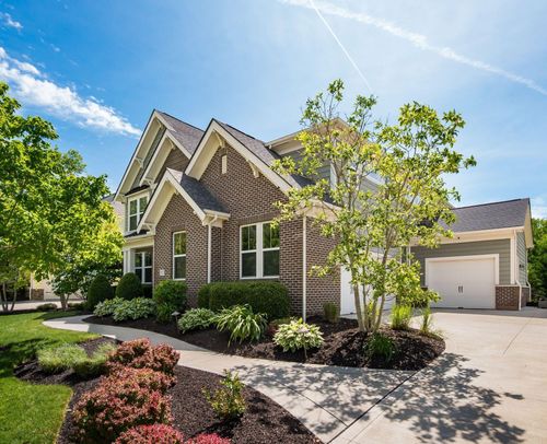 9557 Persimmon Pl, Plain City, OH, 43064-9697 | Card Image