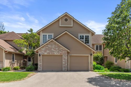 2975 River Birch Dr, Brookfield, WI, 53045-3491 | Card Image