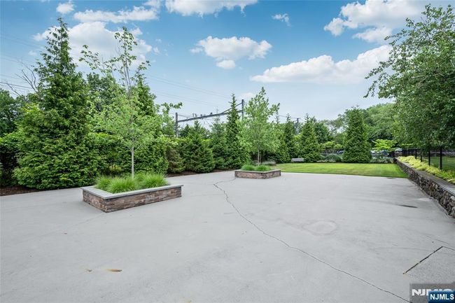 181 Long Hill Rd, House attached with 1 bedrooms, 2 bathrooms and null parking in Little Falls NJ | Image 30