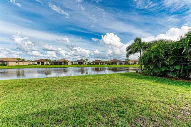 7113 Gradford Ct, House other with 3 bedrooms, 4 bathrooms and null parking in Lakewood Ranch FL | Image 50