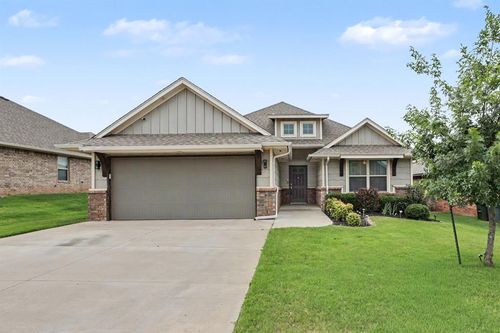 6124 Oxnard St, Edmond, OK, 73034-8686 | Card Image