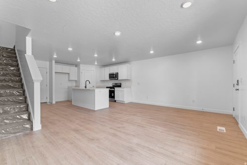 238-2196 N Glacier Ln E, Heber City, UT, 84032 | Card Image