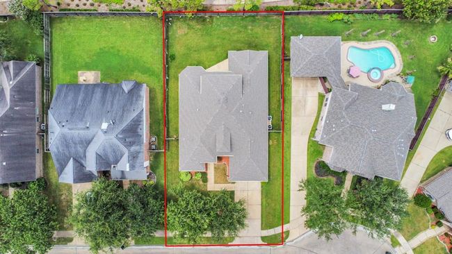 1604 Spring Glen Ln, House other with 3 bedrooms, 3 bathrooms and 2 parking in Pearland TX | Image 6