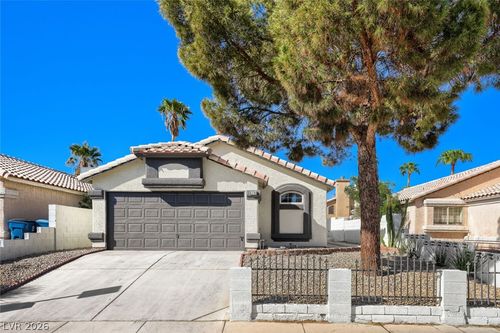 5736 Baffy Cir, Las Vegas, NV, 89142-2686 | Card Image