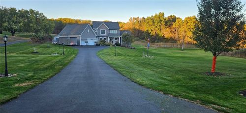 7340 Dryer Road, Victor, NY, 14564 | Card Image