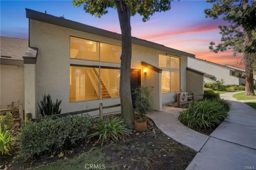 4-21341 Norwalk, Hawaiian Gardens, CA, 90716 | Card Image