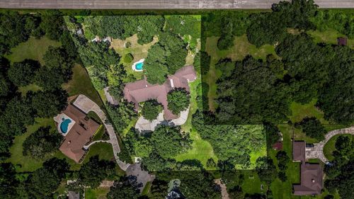18926 Wildrose Ln, Tomball, TX, 77377-3538 | Card Image