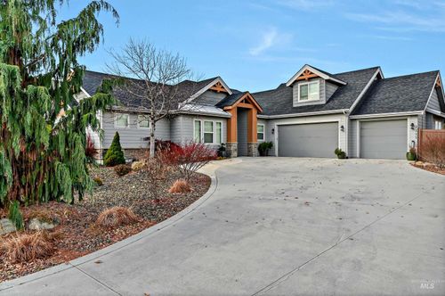 2115 E Lodge Trail Ct, Meridian, ID, 83642-4445 | Card Image