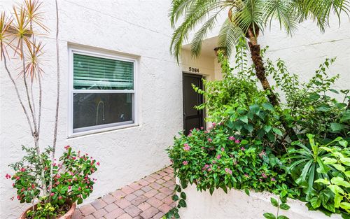77-5084 Marsh Field Rd, SARASOTA, FL, 34235-5617 | Card Image