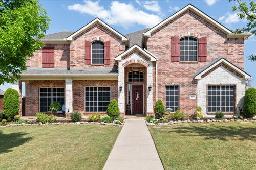 717 Sunrise Dr, Kennedale, TX, 76060-2881 | Card Image