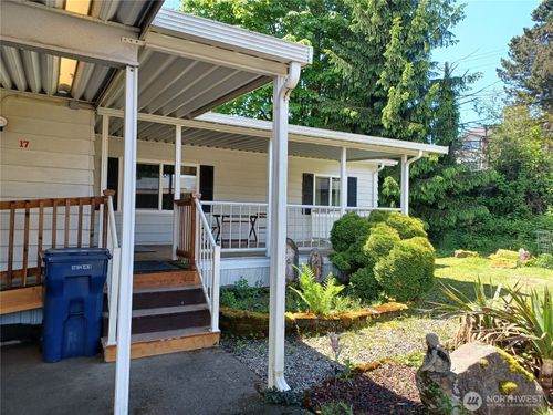 spc-17-815 124th St Sw, Everett, WA, 98204-5671 | Card Image