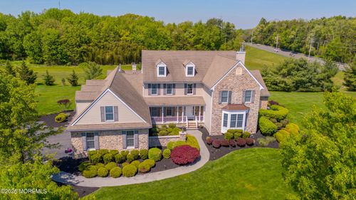 2 Linwood Dr, Monroe, NJ, 08831-3789 | Card Image