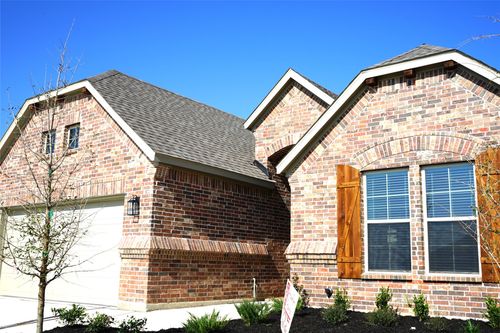 707 Broken Bow Ln, Cleburne, TX, 76033-4057 | Card Image