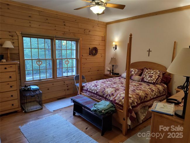 Primary Bedroom | Image 11