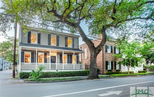12 Price St, Savannah, GA, 31401-2800 | Card Image
