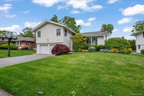 56 Middle Ln, Jericho, NY, 11753-2236 | Card Image