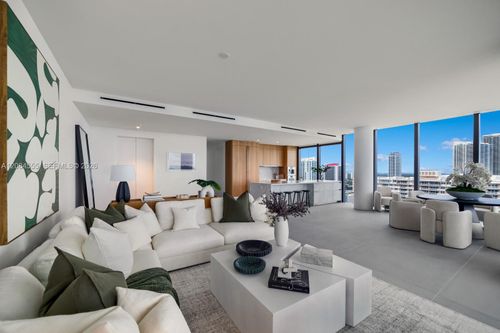 22a-2000 S Ocean Drive, Hallandale Beach, FL, 33009 | Card Image