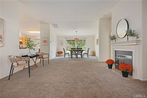 895 Vintage Way, Los Alamos, CA, 93440-5029 | Card Image