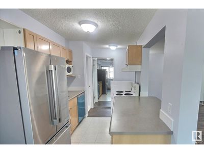 214 - 11217 103 Ave Nw, Condo with 1 bedrooms, 1 bathrooms and null parking in Edmonton AB | Image 3