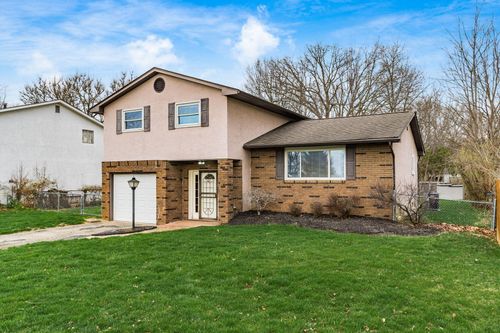 5226 Lindora Dr, Columbus, OH, 43232-4652 | Card Image