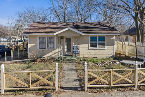 708 A St, Ardmore, OK, 73401-6842 | Card Image