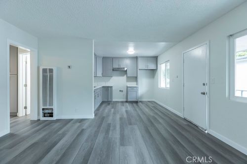 6-5476 Linden Ave, Long Beach, CA, 90802-5005 | Card Image