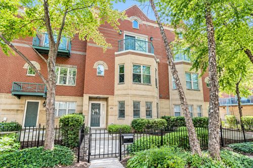 305-4530 S Woodlawn Ave, Chicago, IL, 60653-4445 | Card Image