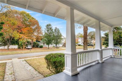 139 Powhatan Parkway Parkway, House other with 3 bedrooms, 1 bathrooms and null parking in Hampton VA | Image 2